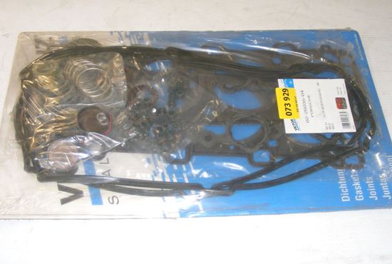 Picture of Porsche 928S4 5.0/5.4 head set,92810490300