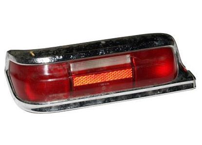 Picture of Mercedes tail light, 1008201064 -used