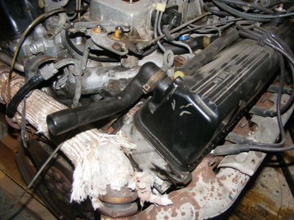 Picture of Mercedes 560SEL 86-91 engine