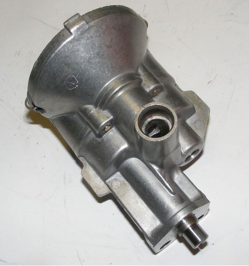 Picture of oil pump, Volvo B30 461677