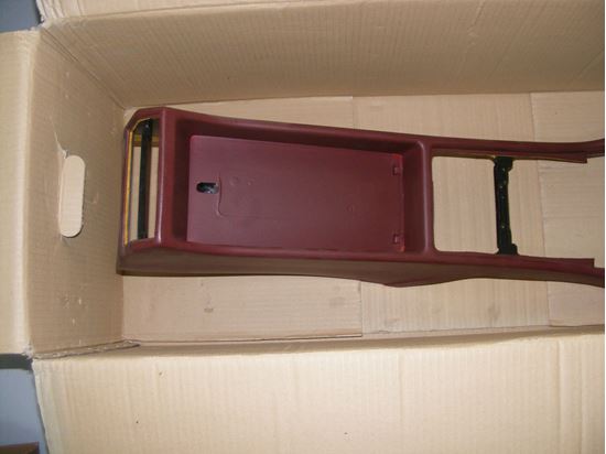 Picture of centre console, W126 1266801450 sold NLA