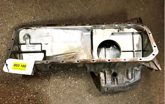 Picture of BMW oil pan,  111317359937